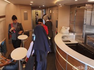 Gerbong Restorasi Kereta Cepat Jakarta Bandung yang Begitu Mini