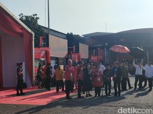 Didampingi Jokowi-Maruf Amin, Megawati Resmikan Bioskop Keliling PDIP