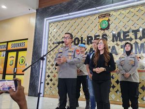 4 CCTV Rekam Anak Perwira TNI Bersepeda ke Lokasi Ditemukan Tewas Terbakar 4 CCTV Rekam Anak Perwira TNI Bersepeda ke Lokasi Ditemukan Tewas Terbakar