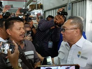 Pedagang Kosmetik Pasar Asemka Ngaku Omzet Turun hingga 80% Gegara TikTok Shop