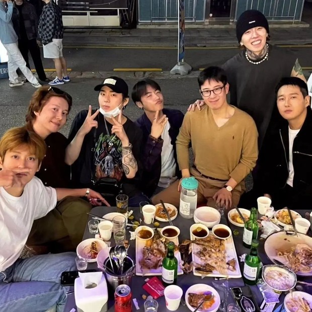 Potret Block B dalam menyambut kembalinya P.O