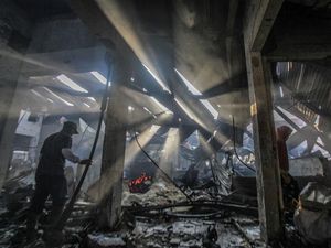 Bupati Bogor Tunggu Hasil Asesmen Tempat Relokasi Pedagang Pasar Leuwiliang