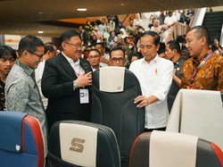 Lion Air Group Kenalkan Seat Dress Cover Terbaru Made in Garut