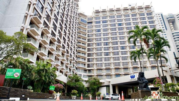 Potret Jeroan Hotel Sultan yang Kini Harus Dikosongkan