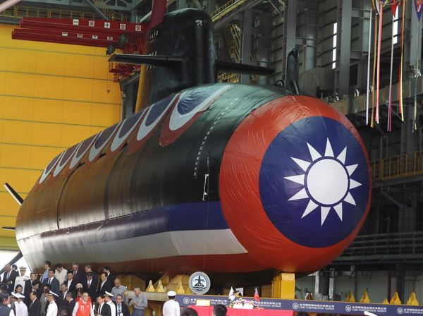 Taiwan Pamer Kapal Selam Pertama Buatan Lokal, Nih Wujudnya