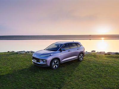 Tampilan Wuling Star, Mobil Hybrid Rp 190 Jutaan