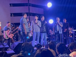 Erick Estrada hingga Mas Pur Meriahkan Konser 30 Tahun Pecas Ndahe
