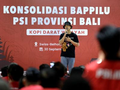Gaya Kaesang Saat Safari Politik di Bali