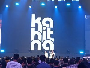 Sorak Sorai Penonton Tonton Penampilan Kahitna di Hub Space