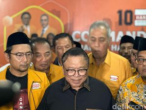 Tutup Sekolah Politik, Ini Pesan OSO ke Kader Hanura Jatim