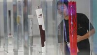 Melihat Lebih Dekat Beragam Obor Asian Games