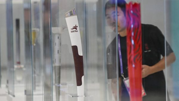 Melihat Lebih Dekat Beragam Obor Asian Games