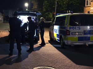 Marak Anak-anak di Swedia Tawarkan Diri Jadi Pembunuh Bayaran