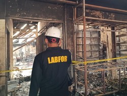Puslabfor Polri Cek Pasar Leuwiliang Bogor yang Terbakar