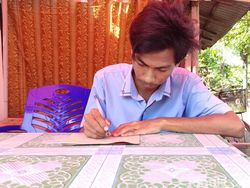 Tangan Kanan Vicky Masih Sulit Digerakkan Setelah Tragedi