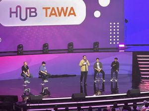 Applause! 4 Komika Kocok Perut Penonton di Hub Space 2023 Applause! 4 Komika Kocok Perut Penonton di Hub Space 2023