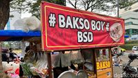 Bakso Gerobakan Viral di BSD Ini Habiskan 45 kg Daging Sehari