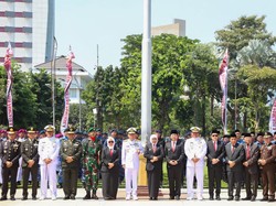Khofifah Singgung Indonesia Emas 2045 di Hari Kesaktian Pancasila