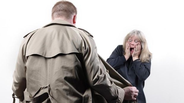 Mempertonton alat kelamin/Foto: iStockPhoto/RapidEye