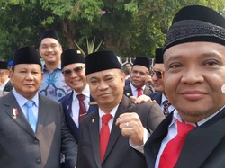 Prabowo Foto Bareng Wamentan di Upacara Kesaktian Pancasila