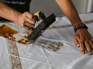 Sejarah Perjalanan Penetapan Hari Batik Nasional Sejarah Perjalanan Penetapan Hari Batik Nasional