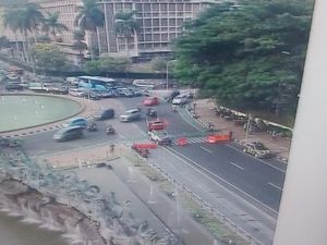 Akan Ada Demo, Lalin di Patung Kuda Arah Medan Merdeka Barat Ditutup