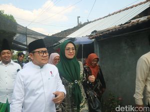Cak Imin Buka Suara soal Elektabilitas Paling Buncit di Survei LSI Denny JA Cak Imin Buka Suara soal Elektabilitas Paling Buncit di Survei LSI Denny JA
