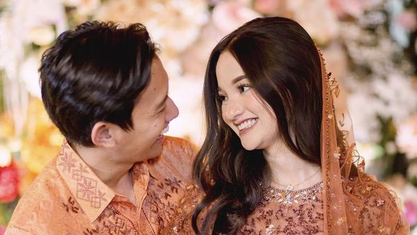 8 Momen Pengajian & Gender Reveal Istri Belva Devara, Baby Bump Mulai Tampak