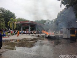 Mobil Terbakar di SPBU Kisaran Bawa BBM Subsidi di Jeriken, Sopir Dicari