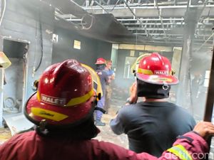 Minimarket di Denpasar Terbakar, Karyawan Dengar Suara Ledakan