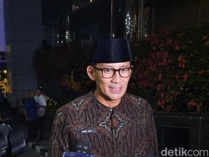 Sandiaga: Target Turis Tercapai, Bisa Tembus 10 Juta Sandiaga: Target Turis Tercapai, Bisa Tembus 10 Juta
