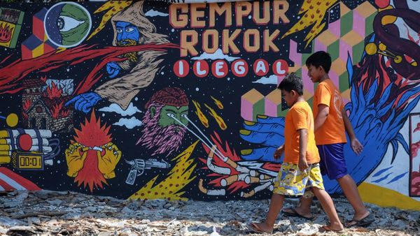 Mural Rokok Ilegal Mejeng di 26 Titik Kota Solo