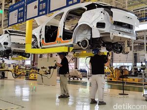 Tak Semua Dapat! Ini Syarat Mobil Listrik Bebas Biaya Impor Tak Semua Dapat! Ini Syarat Mobil Listrik Bebas Biaya Impor