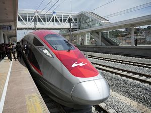 Jadwal Kereta Cepat Whoosh dan KA Feeder Bulan Maret 2024 Jadwal Kereta Cepat Whoosh dan KA Feeder Bulan Maret 2024