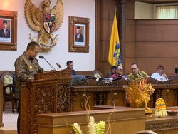 Pj Gubernur Bali Rancang Pendapatan Daerah Rp 5,8 Triliun di APBD 2024