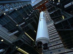 China Kembangkan Pesawat Luar Angkasa Long March-10 China Kembangkan Pesawat Luar Angkasa Long March-10