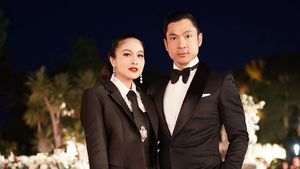 7 Gaya Kondangan Unik Sandra Dewi dan Suami, Disebut Bak Mafia Hong Kong