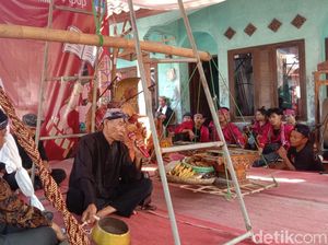 Jalan Panjang Tradisi Bujanggaan Masuk Warisan Budaya Tak Benda Jalan Panjang Tradisi Bujanggaan Masuk Warisan Budaya Tak Benda