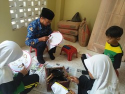 Merak Ngibing, Motif Batik Paling Moncer dari Tasikmalaya