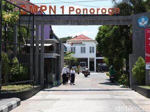 DPRD Sorot Sumbangan Mobil Baru SMPN 1 Ponorogo: Harusnya Tak Boleh Memaksa DPRD Sorot Sumbangan Mobil Baru SMPN 1 Ponorogo: Harusnya Tak Boleh Memaksa