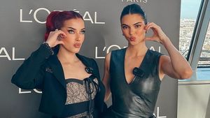 5 Foto Tasya Farasya Pose Bareng Kendall Jenner, Pasang Wajah Duck Face
