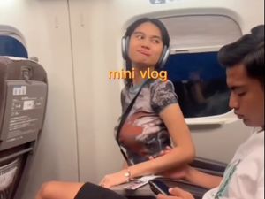 Momen Langka Romantisnya Pratama Arhan & Azizah saat Liburan ke Jepang Momen Langka Romantisnya Pratama Arhan & Azizah saat Liburan ke Jepang