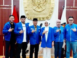 Banyak Artis Jadi Caleg, PAN Adakan Sekolah Politik Persiapkan Kompetensi
