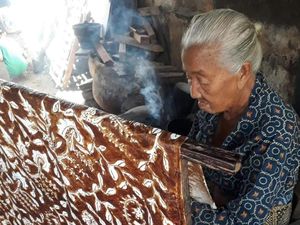 Nilai Lelaku Spiritual dalam Pembuatan Batik Gajah Oling Banyuwangi Nilai Lelaku Spiritual dalam Pembuatan Batik Gajah Oling Banyuwangi