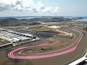 MotoGP Mandalika Dibayangi Cacar Monyet dan Sewa Hotel Mahal MotoGP Mandalika Dibayangi Cacar Monyet dan Sewa Hotel Mahal