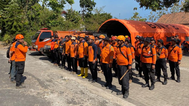 Update Terkini, Kebakaran Hutan di Gunung Lawu Capai 1.100 Hektare