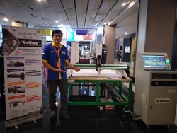 Inovatif! Dosen Teknik Industri UGM Raup Cuan dari Bikin Mesin Batik