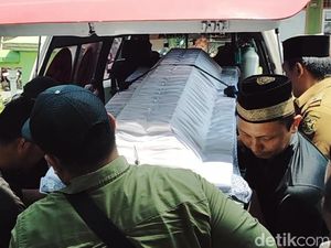 Jenazah Mahasiswi UMY Tiba di Rumah Duka Lampung
