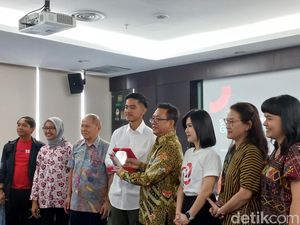 Temui PGI, Kaesang: Alhamdulillah 4 Tahun Anggota Kami Tak Korupsi Temui PGI, Kaesang: Alhamdulillah 4 Tahun Anggota Kami Tak Korupsi