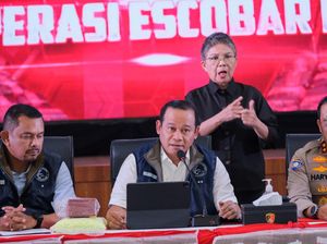 Satgas Penanggulangan Narkoba Polri Tangkap 5 Tersangka Jaringan Fredy Pratama